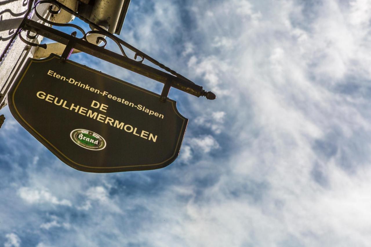 Herberg De Geulhemermolen Berg en Terblijt Eksteriør billede
